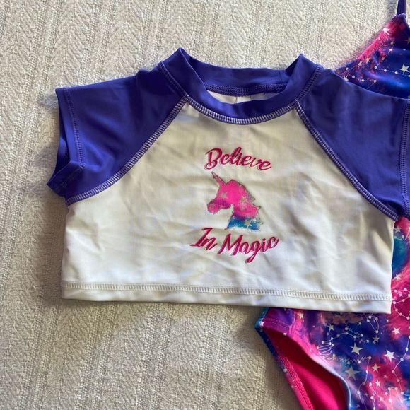 SO Girls 4/5 Constellation One-Piece Swimsuit & "Believe In Magic" Crewneck Top - Picture 4 of 7